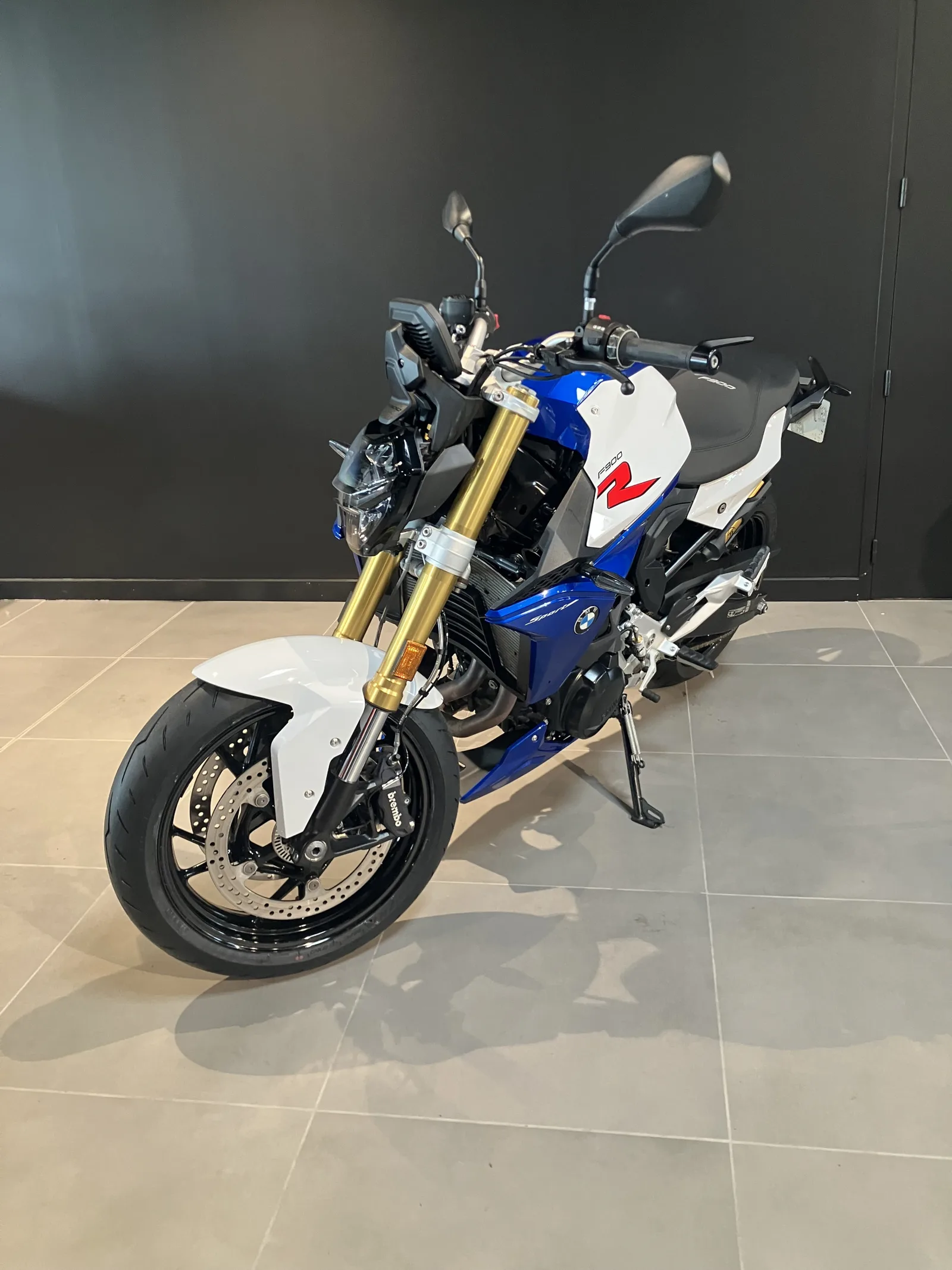 CFMoto F 900 R d'occasion