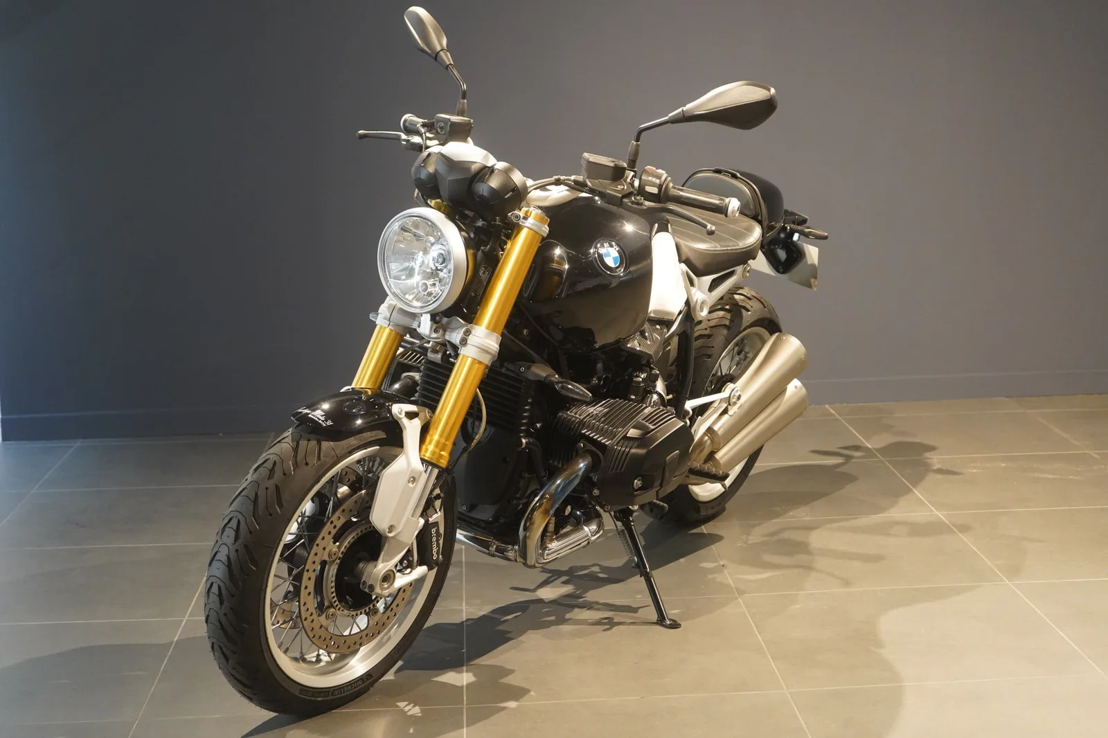 CFMoto R1200 Nine T d'occasion
