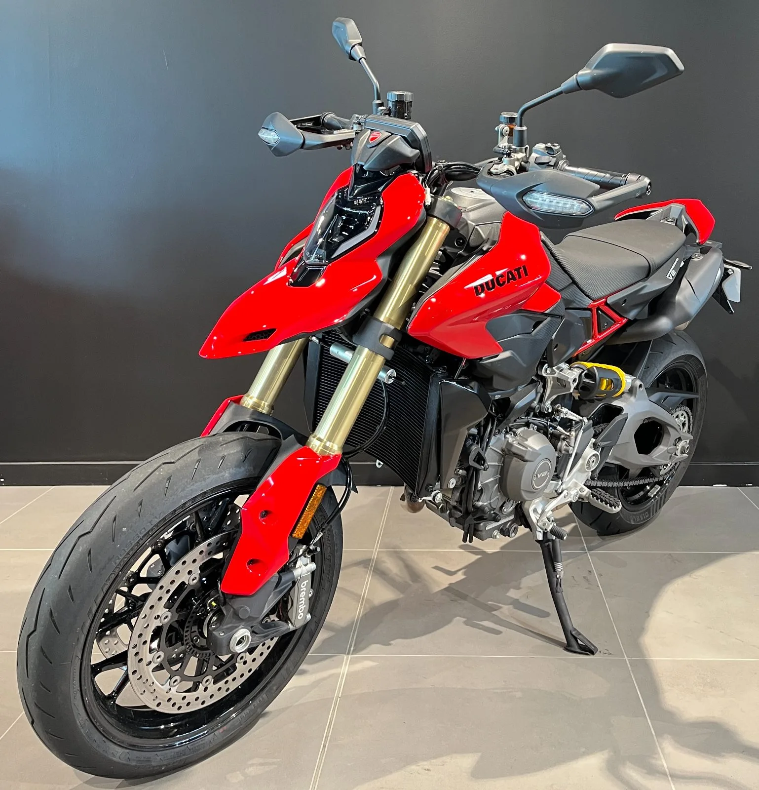CFMoto Hypermotard V2 d'occasion