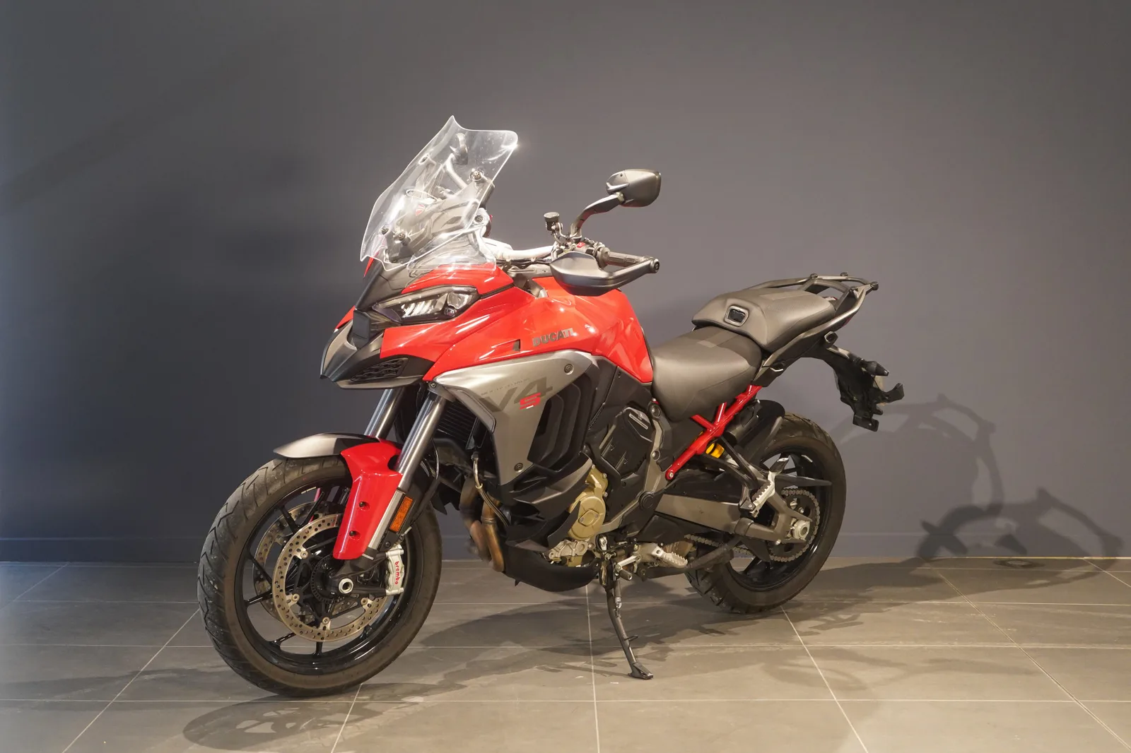 CFMoto Multistrada V4 S Travel Red d'occasion