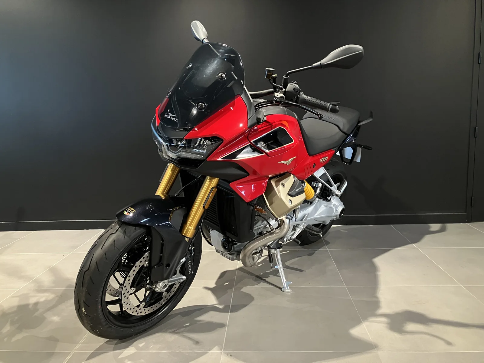 CFMoto V100 Mandello d'occasion